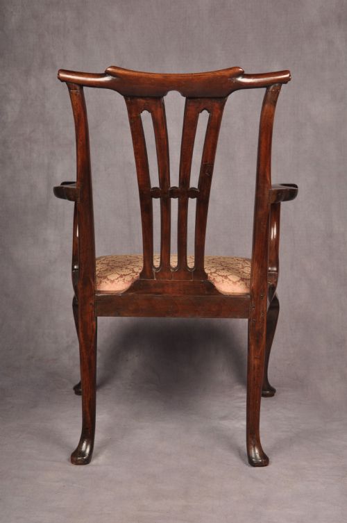 GEORGE II MAHOGANY ARMCHAIR - ADDITIONAL PHOTO 11