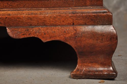 FINE 18TH CENTURY MAHOGANY CHIPPENDALE CHEST OF DRAWERS - ADDITIONAL PHOTO 12