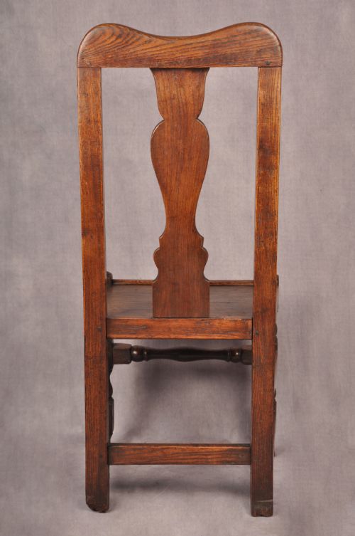A SET OF FOUR QUEEN ANNE OAK ELM CHAIRS - ADDITIONAL PHOTO 8