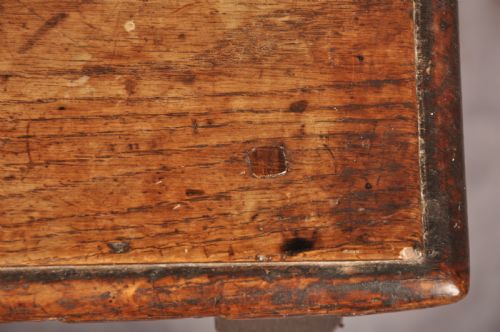 17TH CENTURY OAK JOINT STOOL - ADDITIONAL PHOTO 3
