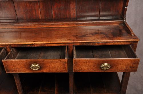 18TH CENTURY WELSH OAK DRESSER - ADDITIONAL PHOTO 8