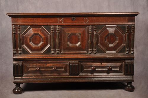 17th century oak mule kist - CATEGORY: ANTIQUE CHESTS - DATED 17TH CENTURY