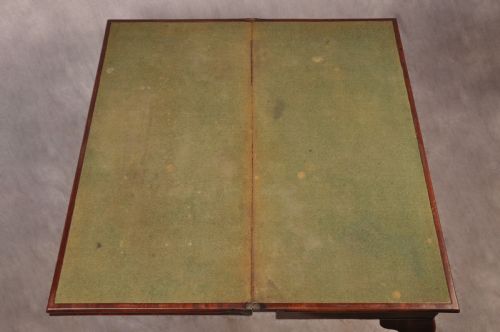 FINE 18TH CENTURY MAHOGANY TRIPLE TOP CARD TABLE - ADDITIONAL PHOTO 7