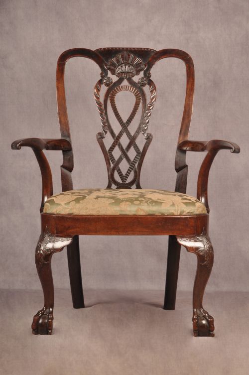 fine rare 18th century irish mahogany armchair - CATEGORY: ANTIQUE CHAIRS - DATED 18TH CENTURY