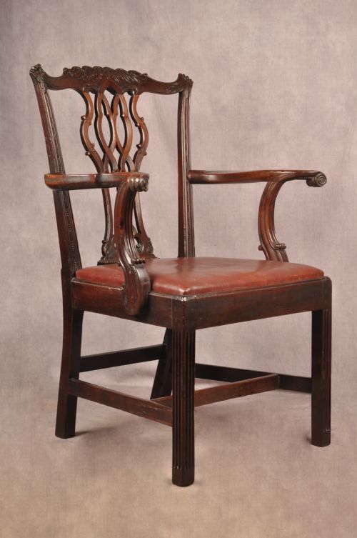 FINE 18TH CENTURY GOTHIC CHIPPENDALE ARMCHAIR - ADDITIONAL PHOTO 1