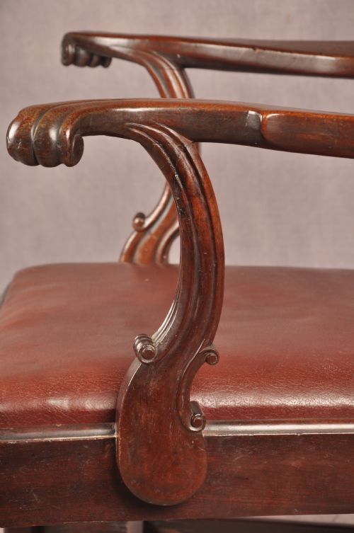 FINE 18TH CENTURY GOTHIC CHIPPENDALE ARMCHAIR - ADDITIONAL PHOTO 8