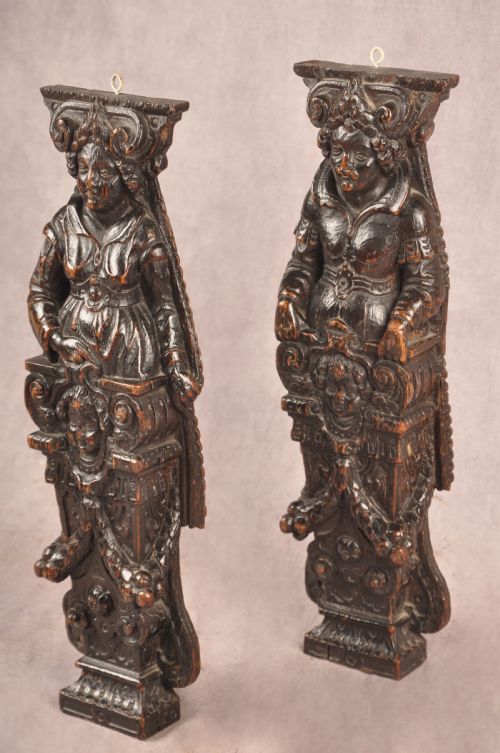 A VERY FINE PAIR OF 17TH CENTURY OAK CARVED FIGURES - ADDITIONAL PHOTO 8