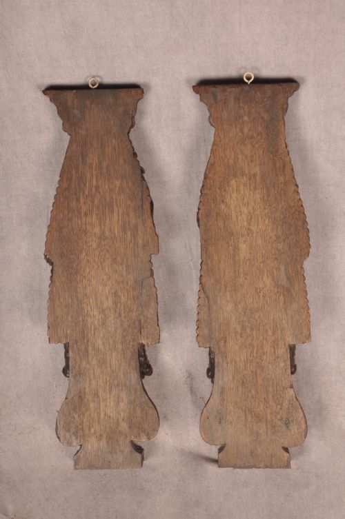 A VERY FINE PAIR OF 17TH CENTURY OAK CARVED FIGURES - ADDITIONAL PHOTO 9