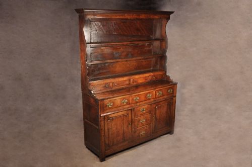 FINE 18TH CENTURY WELSH OAK DRESSER - ADDITIONAL PHOTO 2