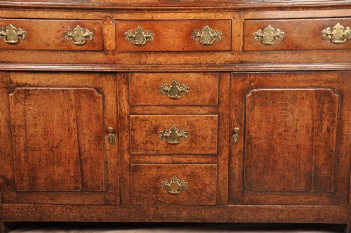 FINE 18TH CENTURY WELSH OAK DRESSER - ADDITIONAL PHOTO 14