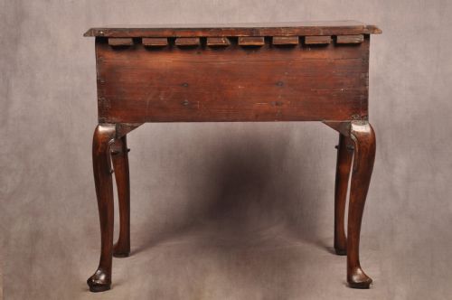 FINE EARLY 18TH CENTURY WALNUT SIDE TABLE LOWBOY - ADDITIONAL PHOTO 15