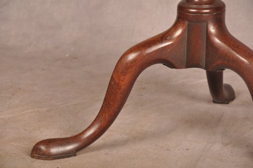 FINE 18TH CENTURY MAHOGANY TRIPOD TABLE - ADDITIONAL PHOTO 4