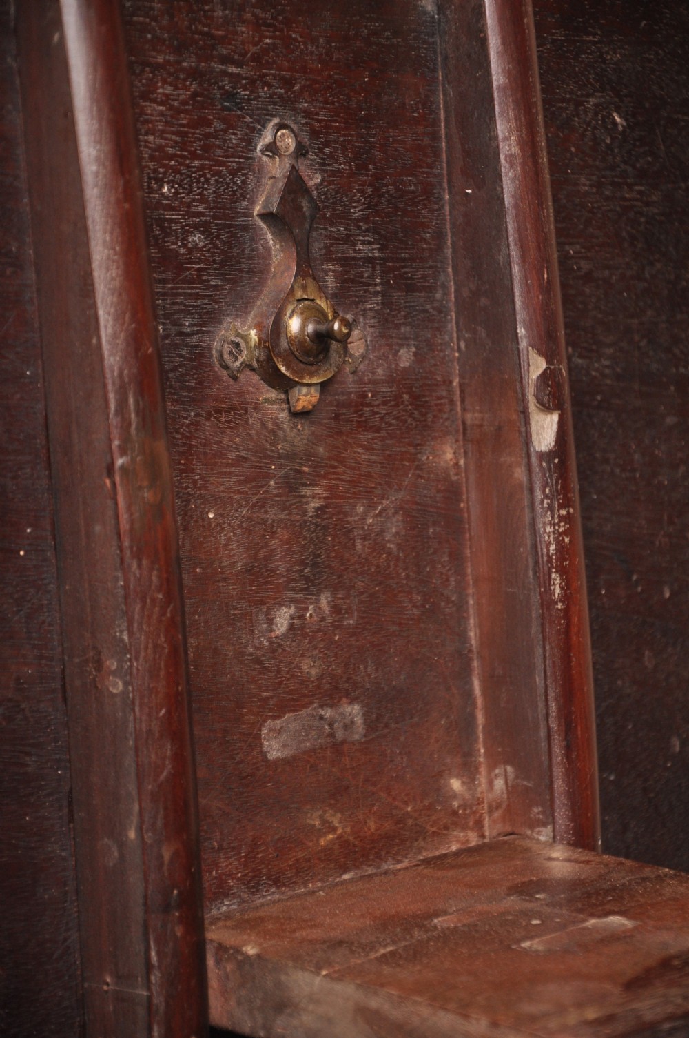 Fine 18th Century Mahogany Tripod Table View VIII