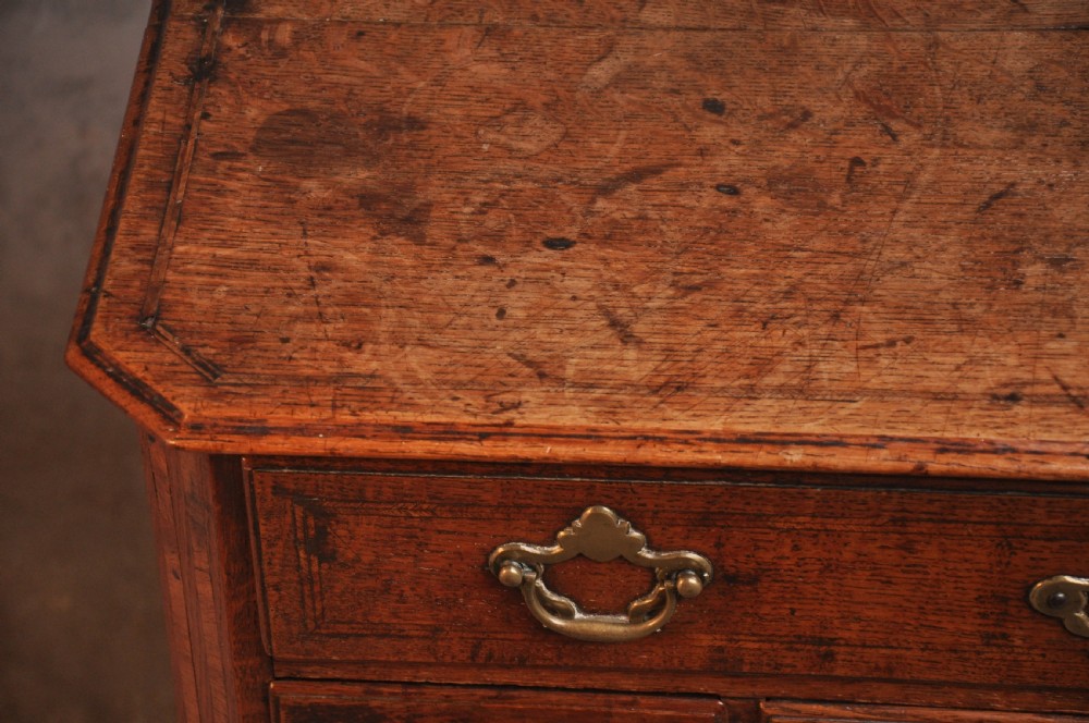 Fine 18th Century Oak Lowboy  View VI