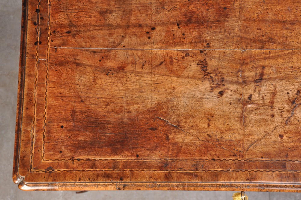Fine Early 18th Century Walnut Lowboy View VII