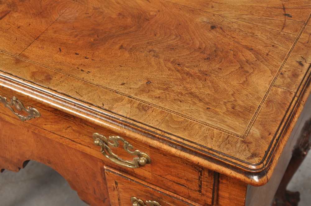 Fine 18th Century Walnut Lowboy View XI