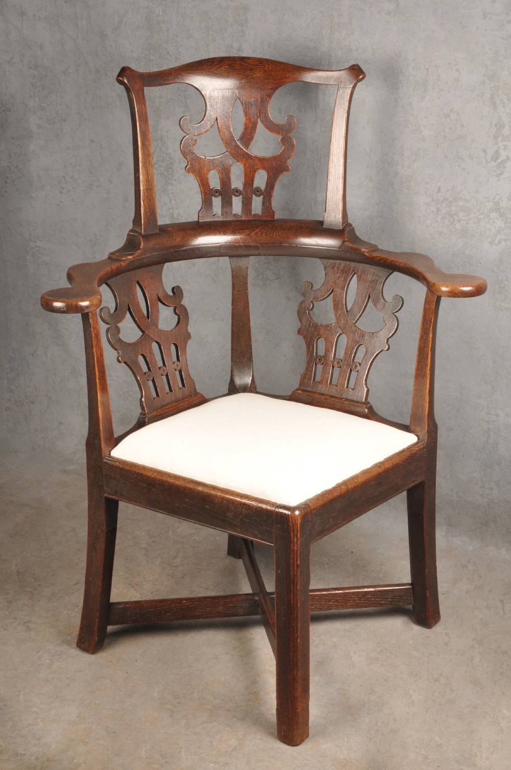 Fine 18th Century Oak Corner Chair
