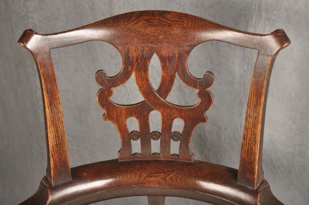 Fine 18th Century Oak Corner Chair View IV
