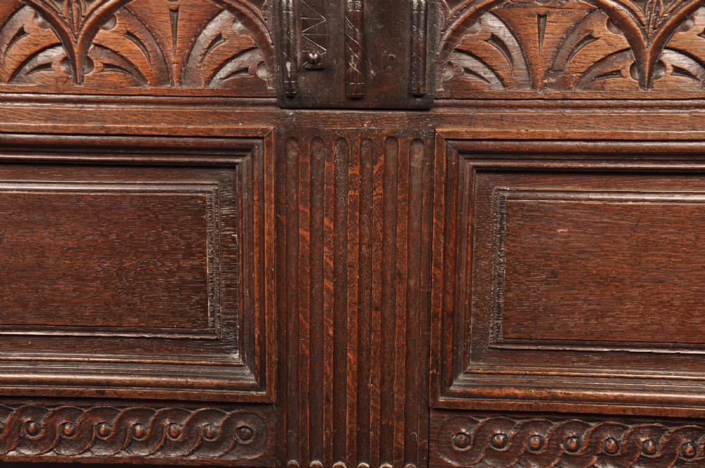 17th Century Oak Coffer View XII