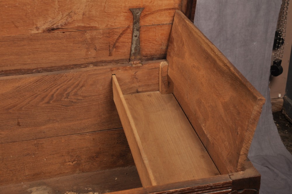 17th Century Oak Coffer View XVII