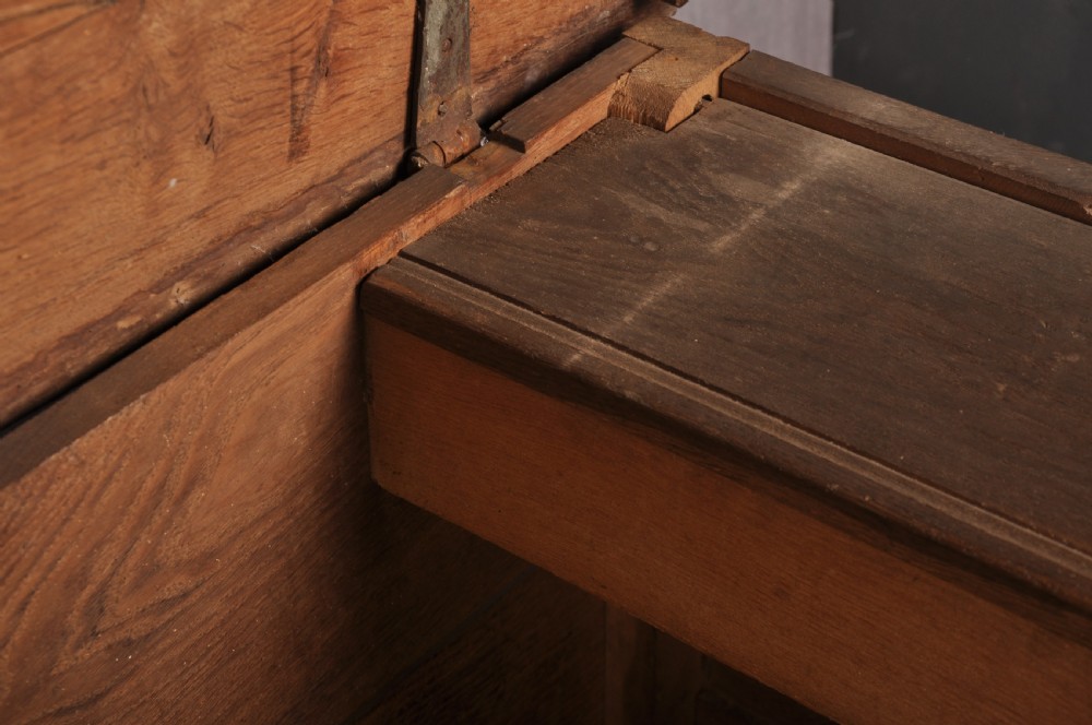 17th Century Oak Coffer View XIX