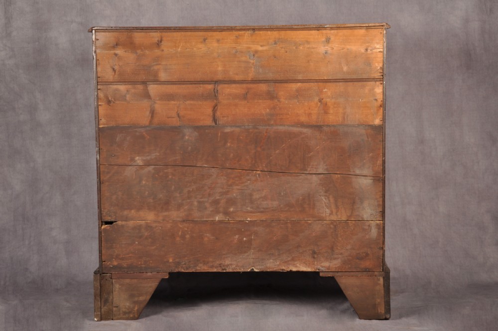 Early 18th Century Mahogany Chest Of Drawers View XI