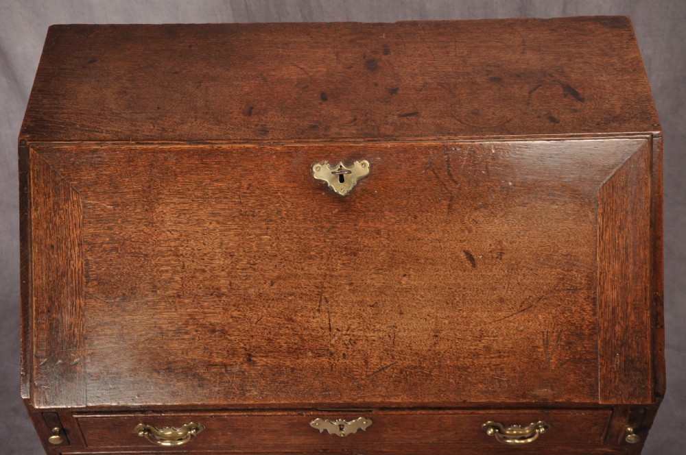Small Early 18th Century Oak Bureau View X