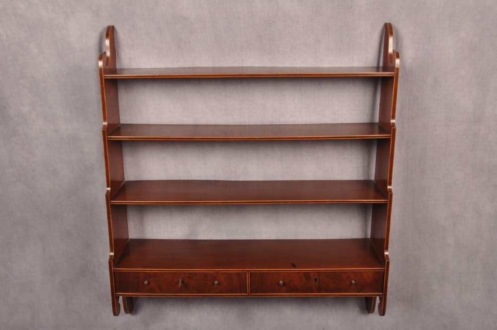 A Fine Set Of 18th Century Mahogany Hanging Shelfs View VII