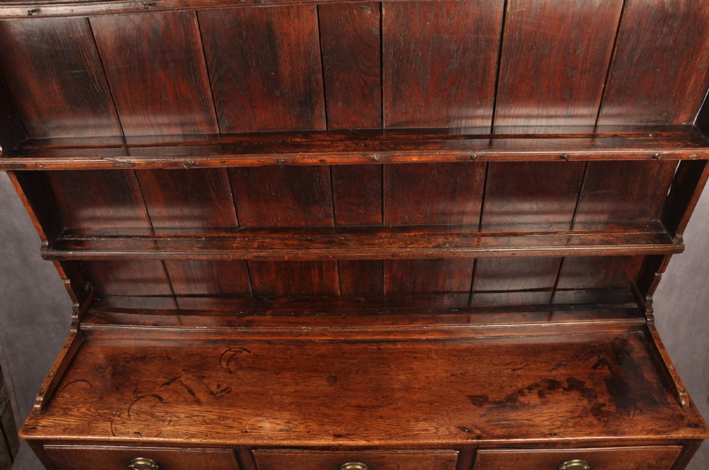 18th Century Welsh Oak Dresser  View V