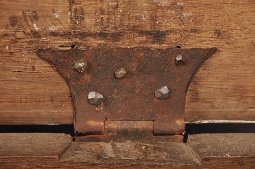 17th Century Oak Mule Kist View XII