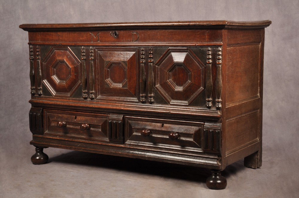 17th Century Oak Mule Kist View XVII