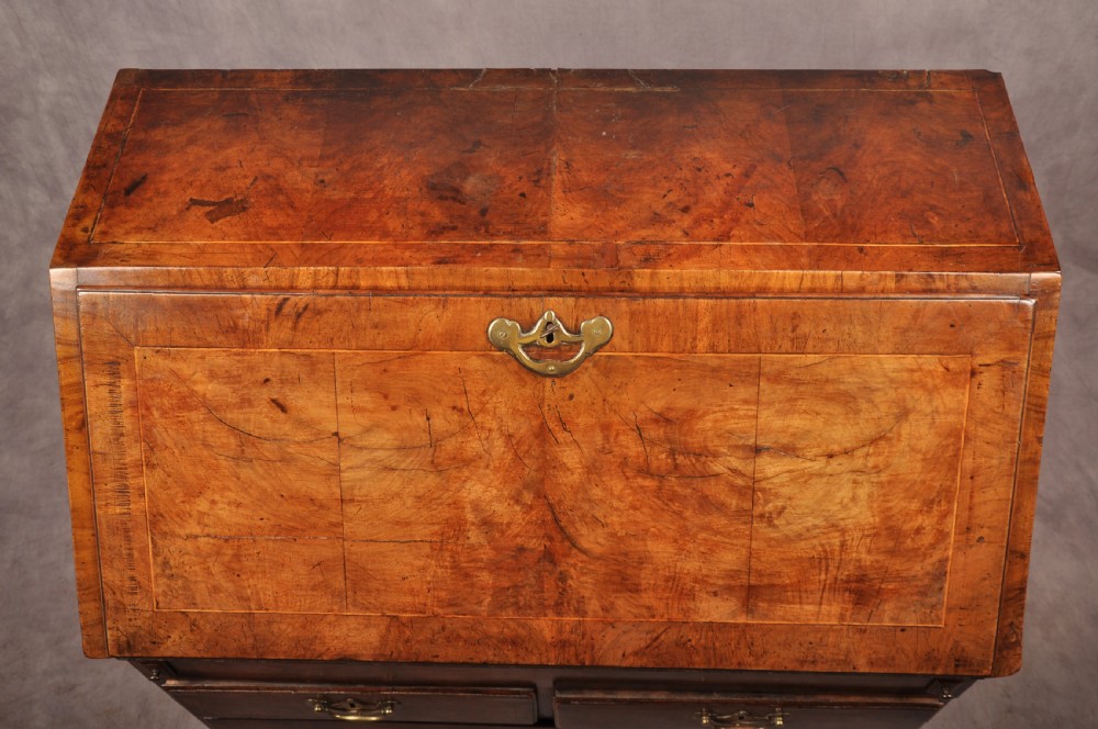 Fine Early 18th Century Walnut Bureau  View VII