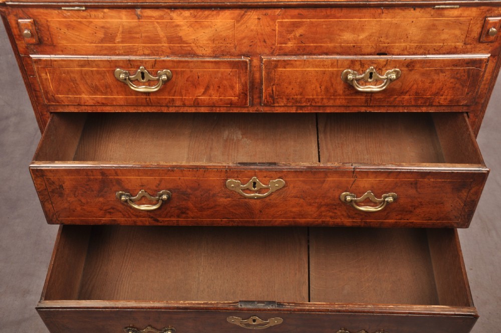 Fine Early 18th Century Walnut Bureau  View IX