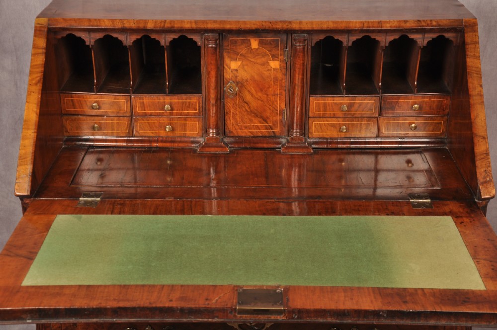 Fine Early 18th Century Walnut Bureau  View XI