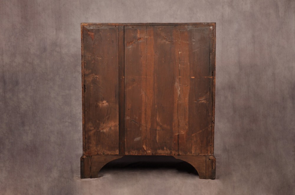 Fine Early 18th Century Walnut Bureau  View XXIII