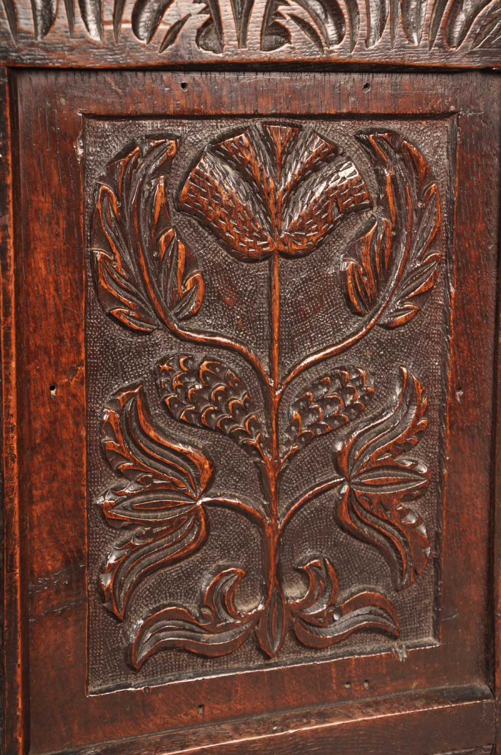 17th century Oak Coffer  View IV