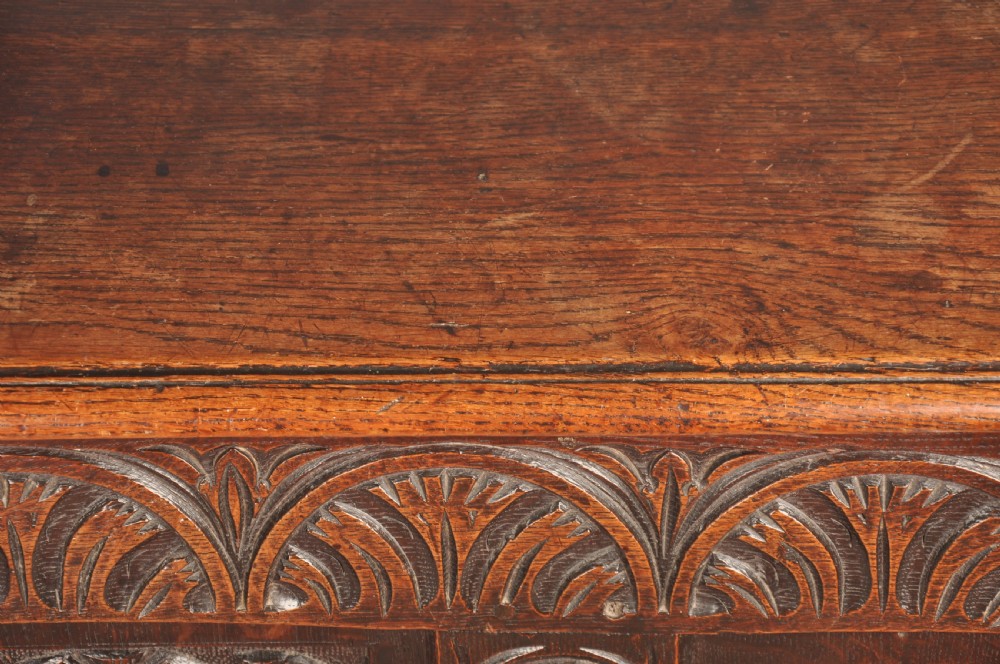 17th century Oak Coffer  View VII