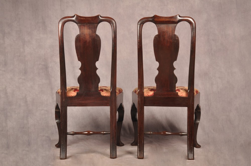 A Pair Of Early 18th Century Mahogany Chairs View X