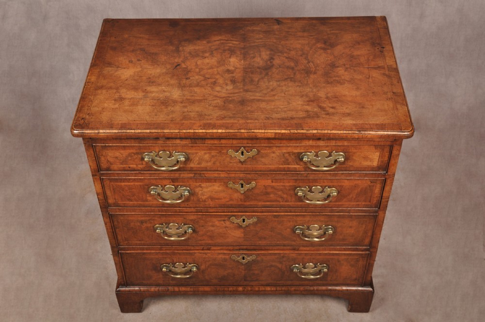 Small 18th Century Walnut Chest Of Drawers  View IV