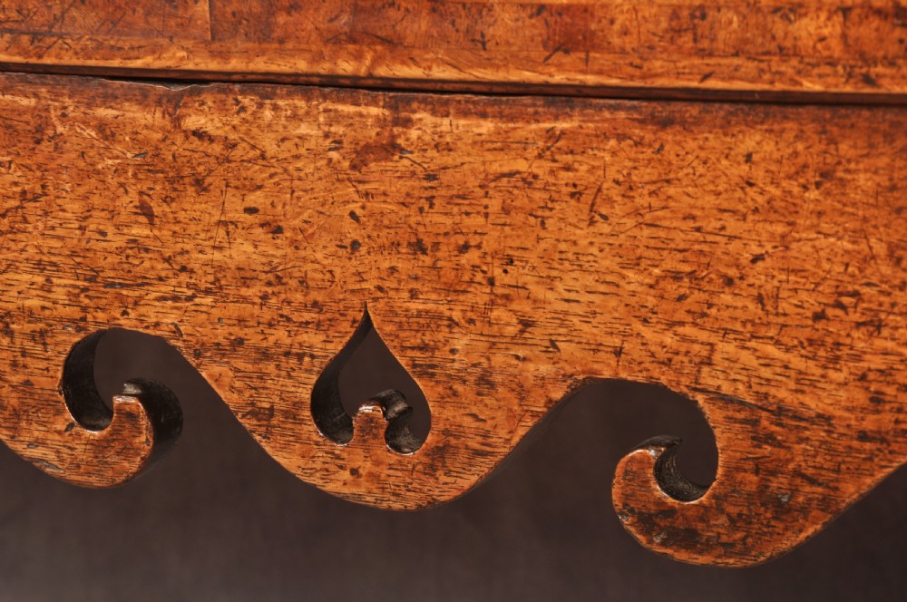  Mid 18th Century Oak Dresser Base View VIII