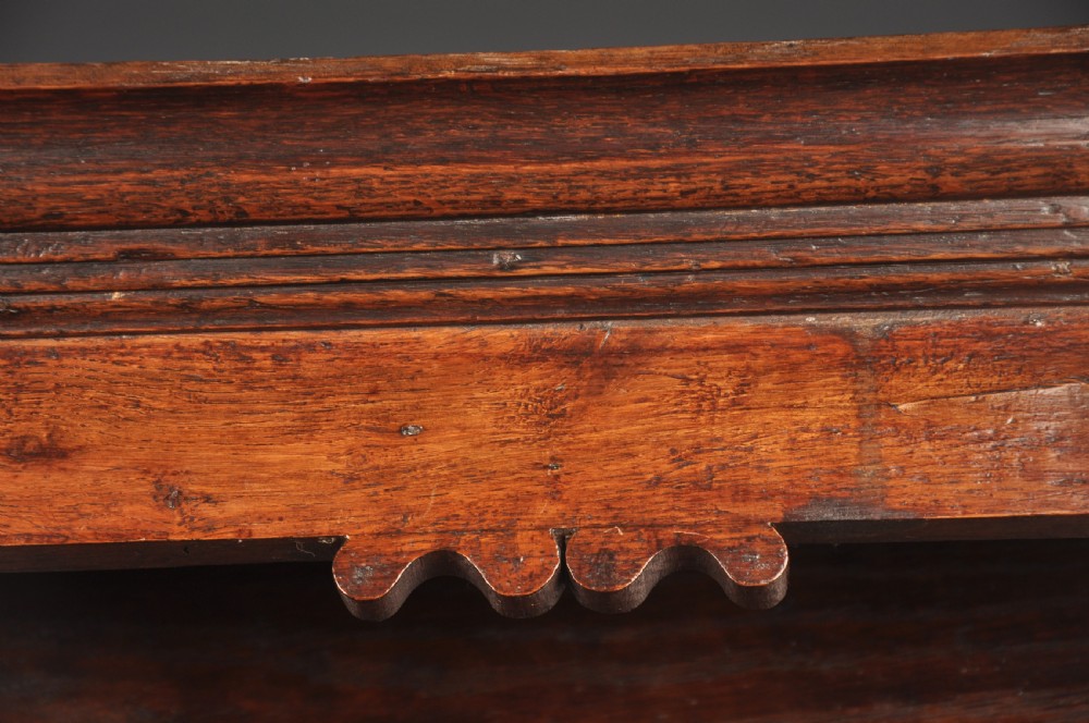 Fine 18th Century Welsh Oak Dresser View XIII