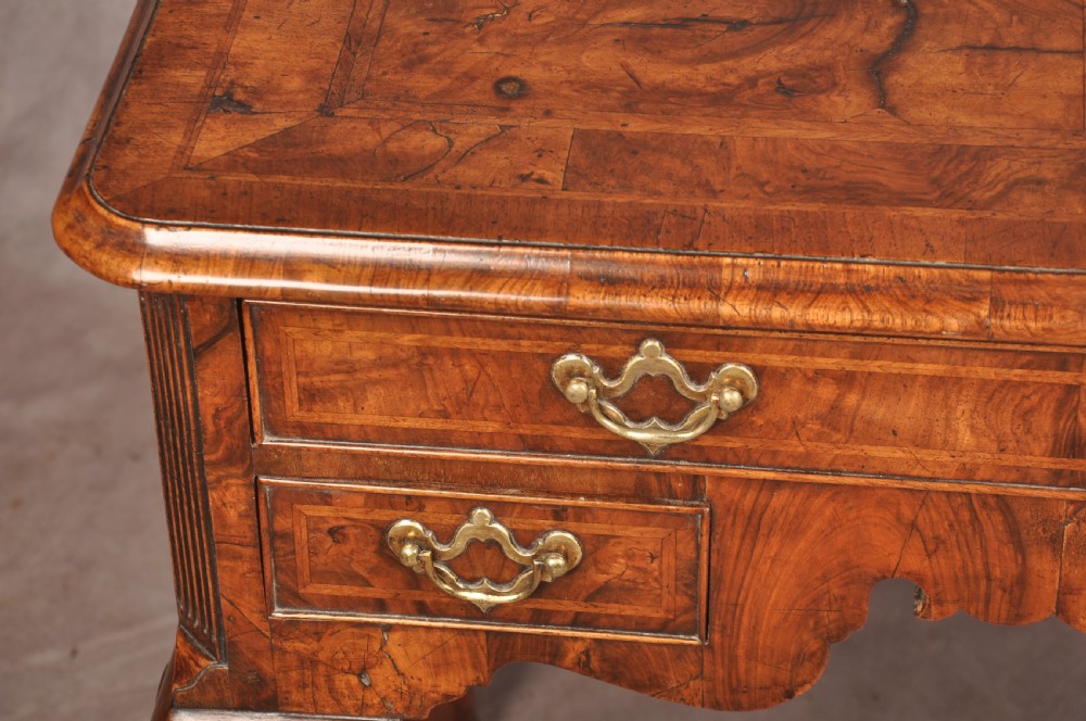 Fine Early 18th Century Walnut Side Table / Lowboy  View VII