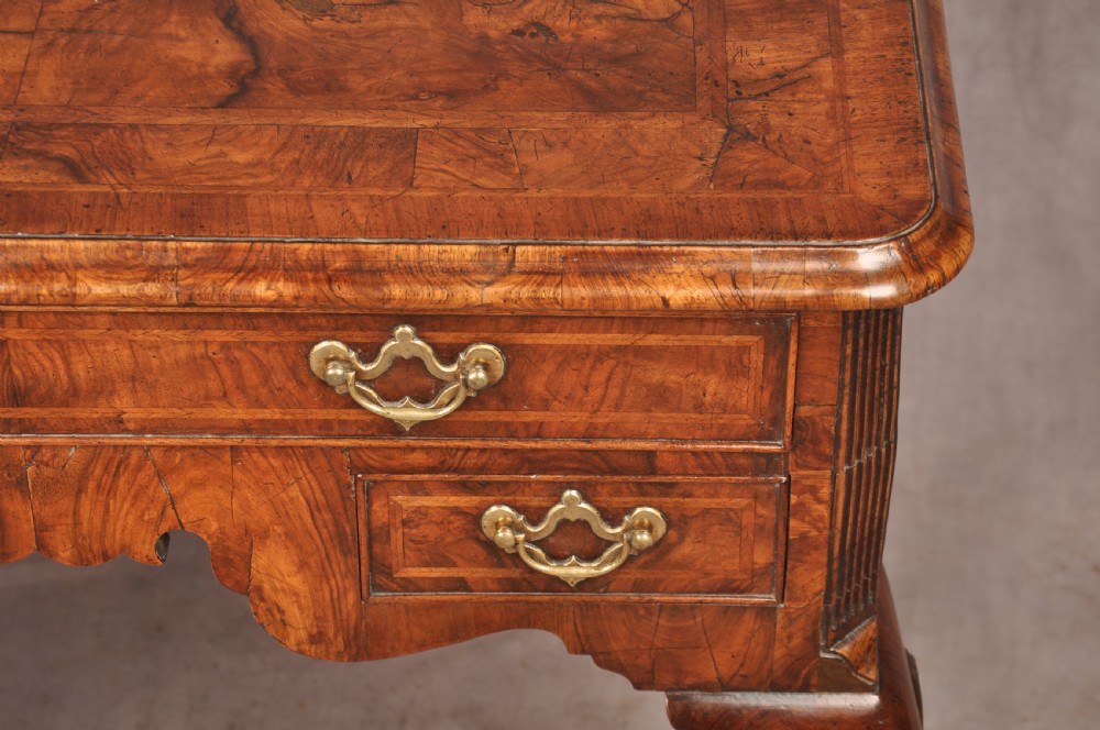 Fine Early 18th Century Walnut Side Table / Lowboy  View VIII