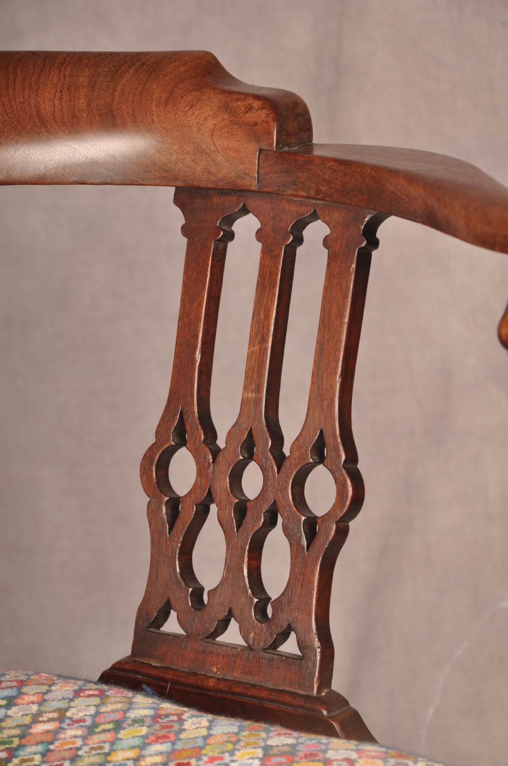 Nice Quality 18th Century Mahogany Desk Chair View IV