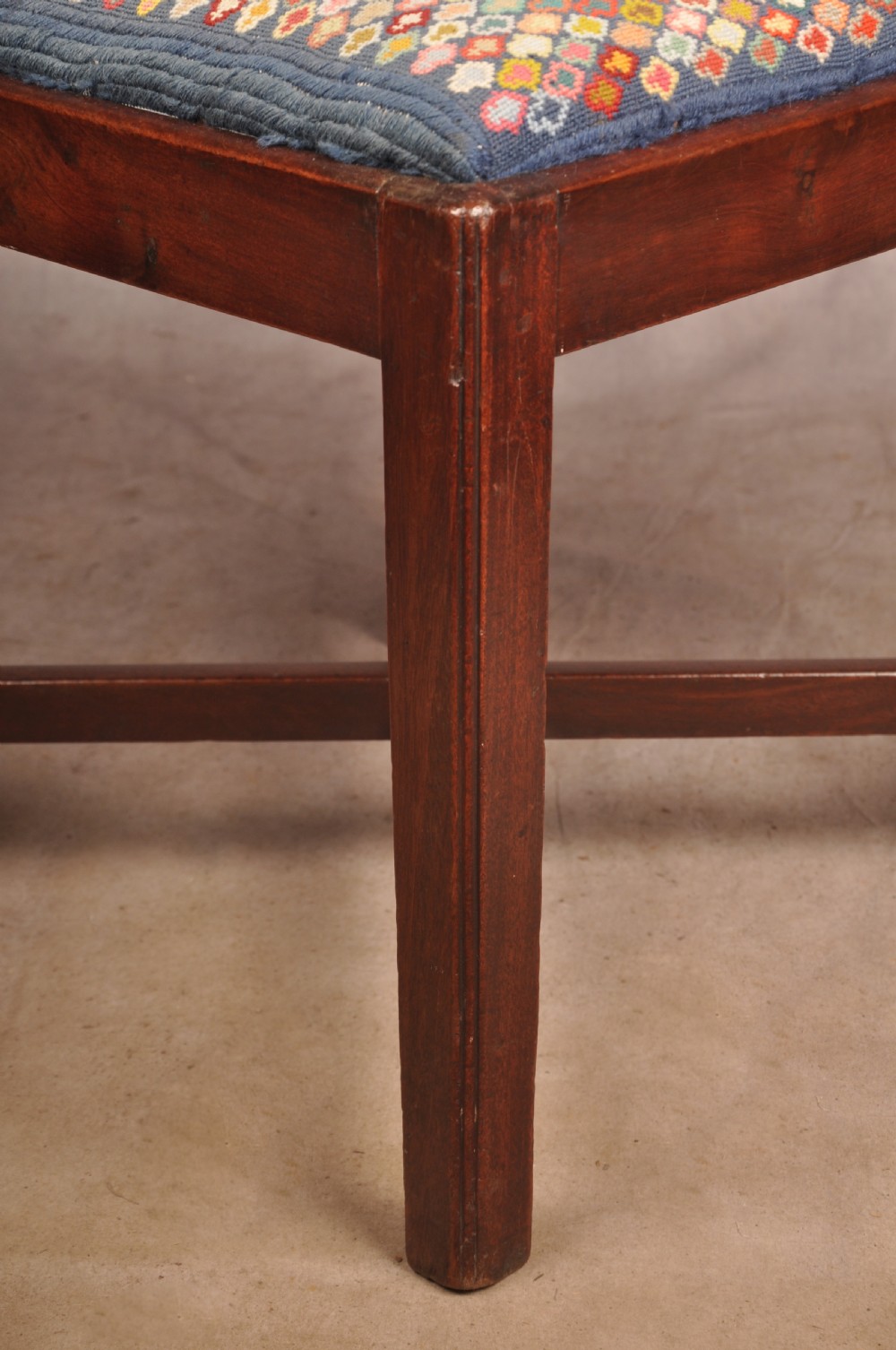 Nice Quality 18th Century Mahogany Desk Chair View VIII