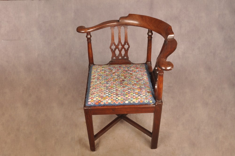 Nice Quality 18th Century Mahogany Desk Chair View X