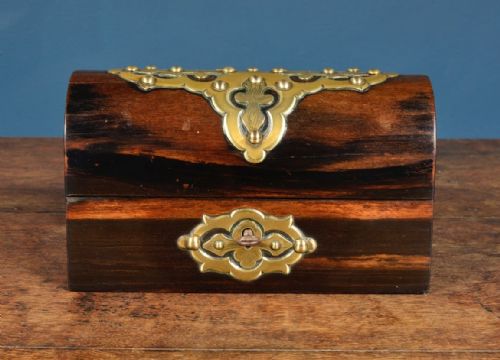 A FINE VICTORIAN BRASS MOUNTED COROMANDEL DECANTER BOX C1860 - ADDITIONAL PHOTO 3