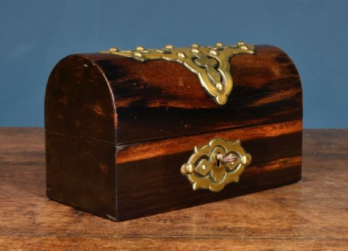 A FINE VICTORIAN BRASS MOUNTED COROMANDEL DECANTER BOX C1860 - ADDITIONAL PHOTO 6