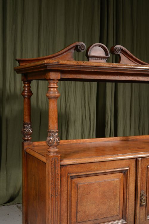 A WILLIAM IV BURR OAK BUFFET BY THOMAS EDWARDS SONS NEWCASTLE UNDER LYME C1835 - ADDITIONAL PHOTO 7