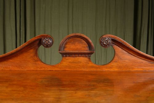 A WILLIAM IV BURR OAK BUFFET BY THOMAS EDWARDS SONS NEWCASTLE UNDER LYME C1835 - ADDITIONAL PHOTO 9